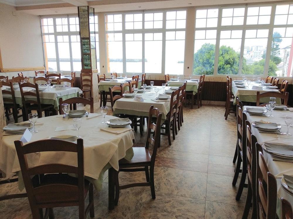Hostal Buenavista San Ciprián Dış mekan fotoğraf